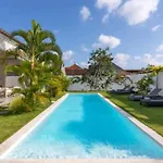 Spacious 3Br Villa, 5Min Batu Belig Beach