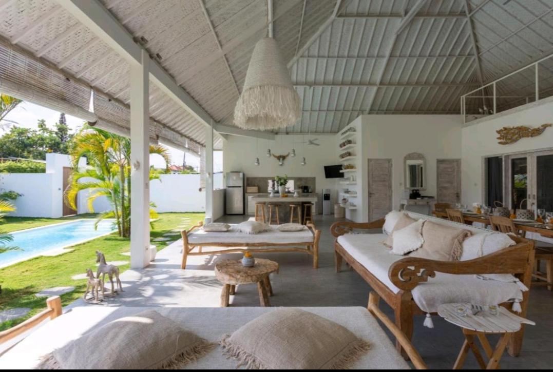 Spacious 3br Villa, 5min Batu Belig Villa Seminyak (Bali)